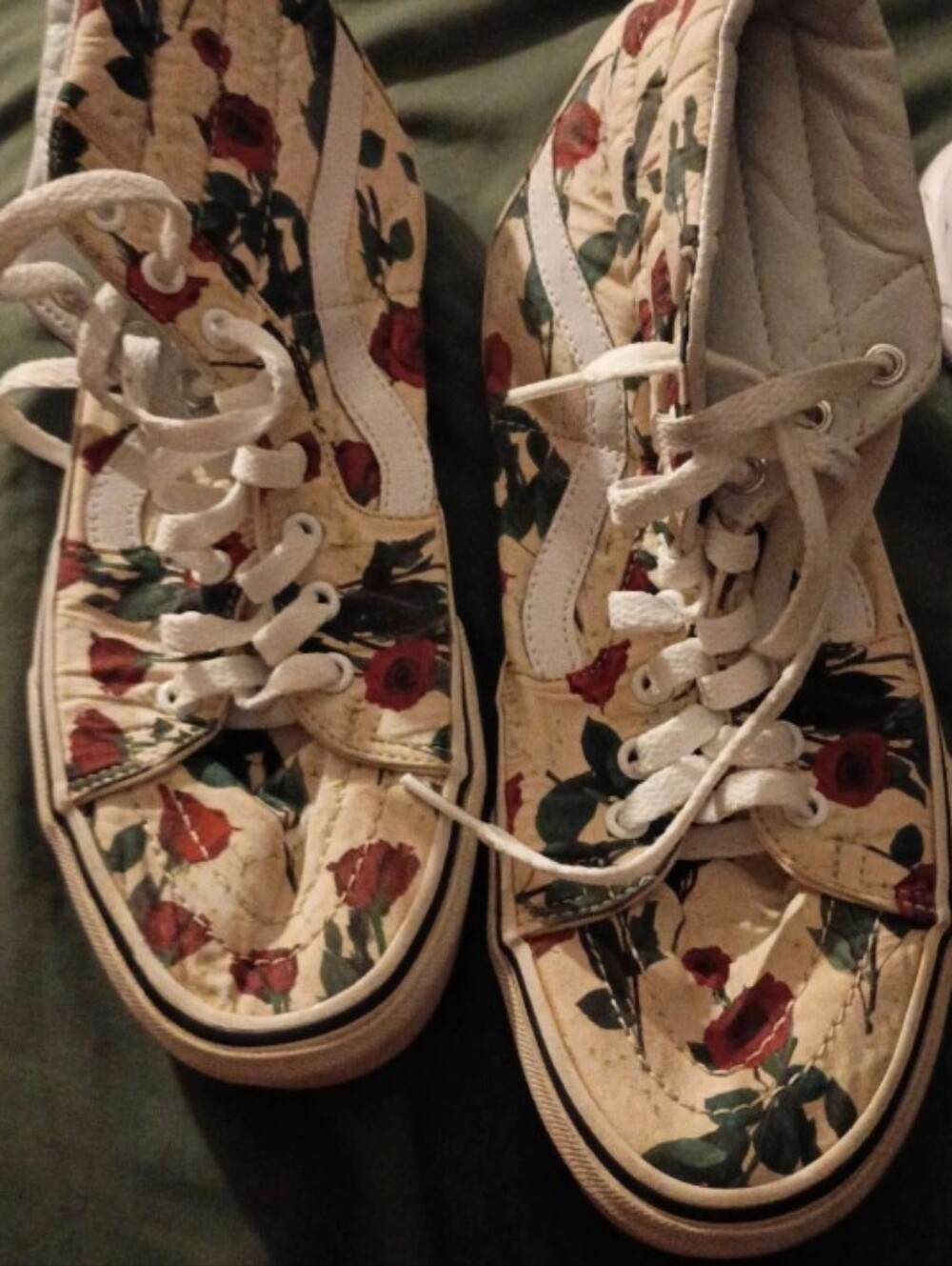 Vans Floral High-Top Canvas Sneakers in Cream with Red Rose Print